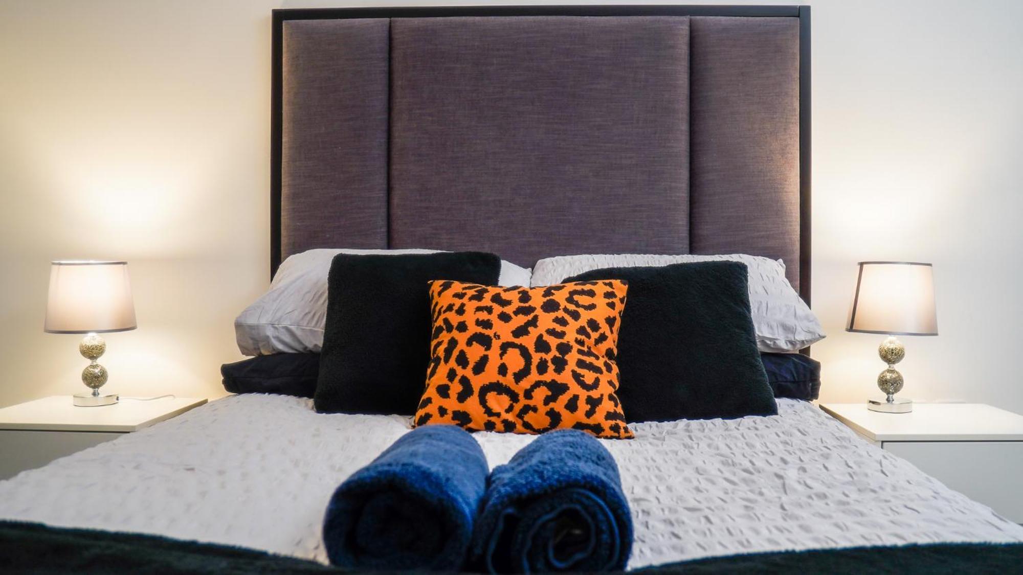 Manchester City Centre Apt With Balcony & Free Parking - Including Free 1-Hour Early Check-In For Bookings In June, Justeat Voucher For 2-Night Stays Minimum! Exterior foto
